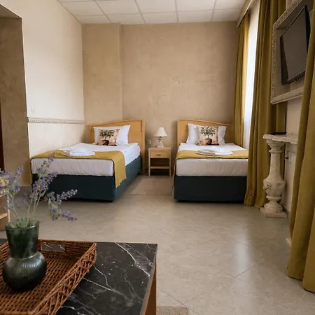 Hotel Port *